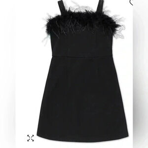 SPEECHLESSS KIDS BLACK KNEES LENGTH DRES WITH FEATHER TRIM